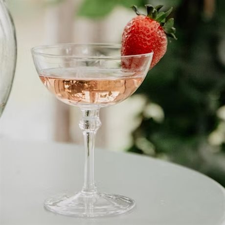 Kerstin Champagneglas med etsad bård H:12,5cm