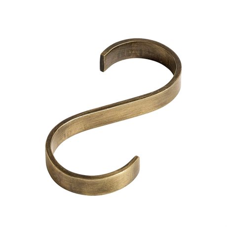 S-krok Flat i järn – mässingsfinish 11x4,5cm