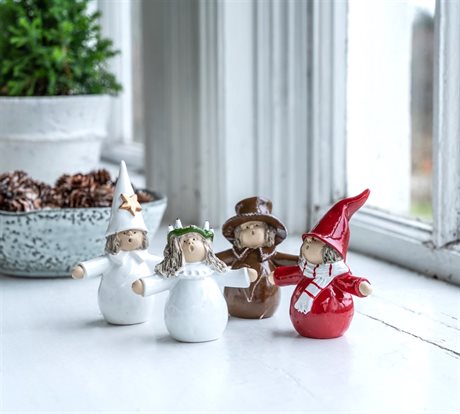 Mini-Luciatåg med fyra figurer H:4,5-5cm