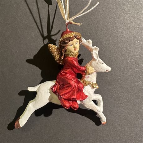Julkula ANGEL ON FLYING WHITE DEER