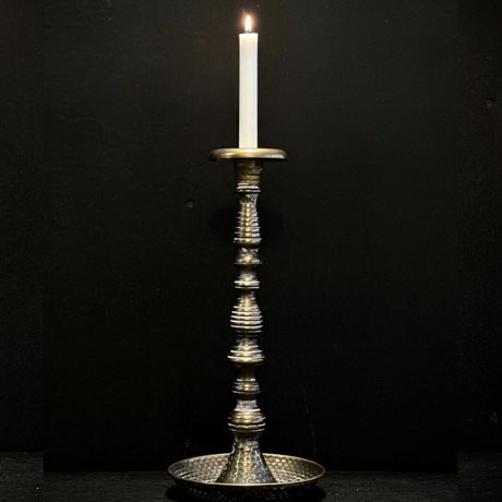Ljusstake LOUISE i metall antikguld H:42,5cm