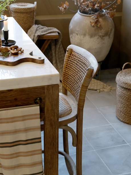 Fransk barstol med flätad rotting