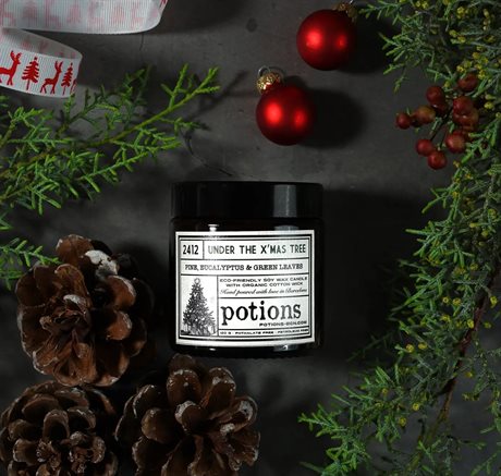 Doftljus Under the Christmas tree 120g EKO vegansk