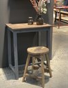Litet träbord i original med grå ben 60x40x71cm