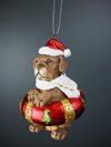 Julkula PUG IN FLOATER – brun mops i en julröd & glittrande livboj 8x6cm