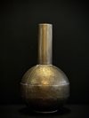 Vas HUDSON i metall antik guldfinish H:48,5cm